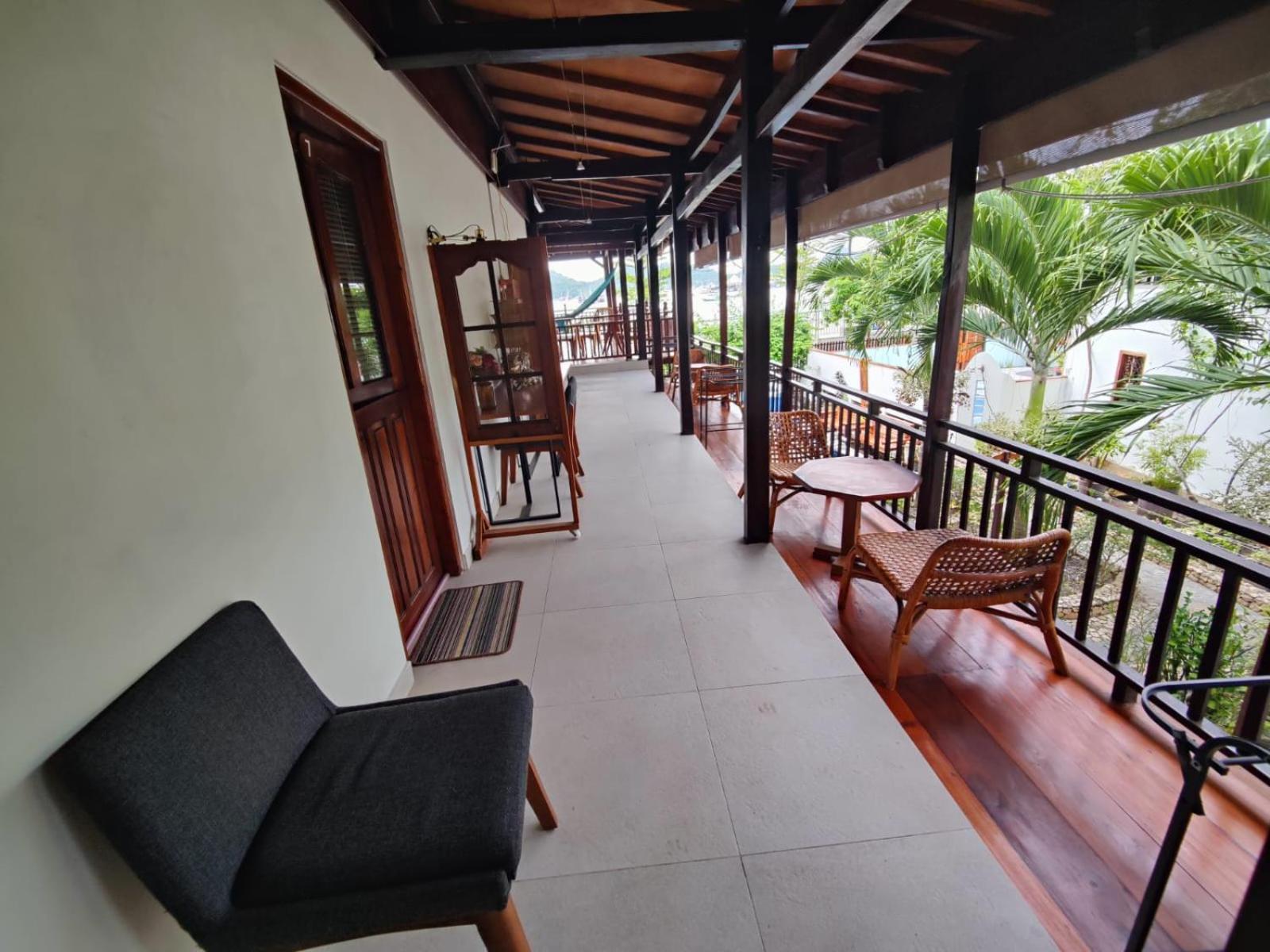 Cool Breeze Authentic Hotel Labuan Bajo Komodo Экстерьер фото